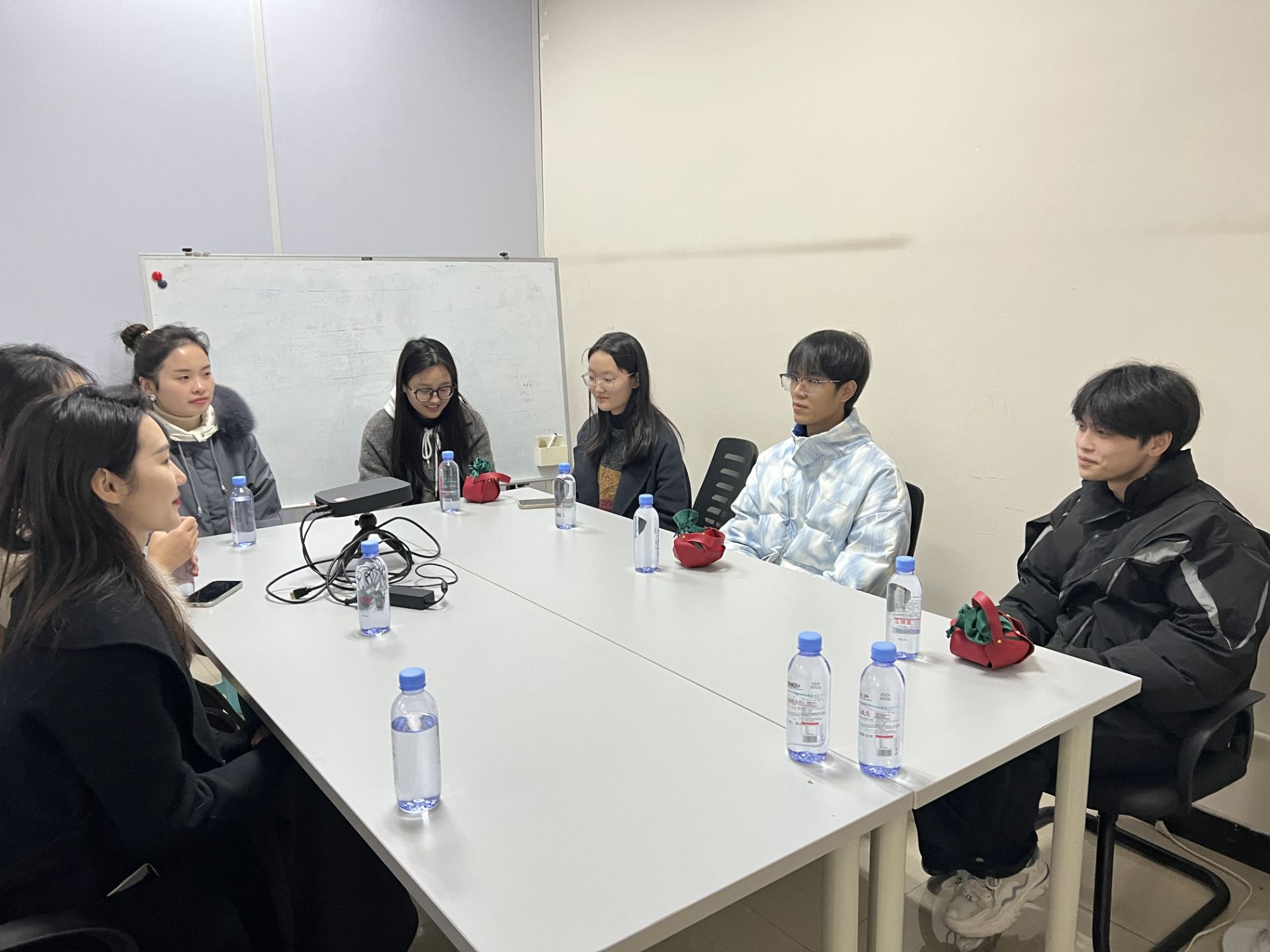 f97d57c2b49fe0c0ca1ff60bf7a6943b.jpg f97d57c2b49fe0c0ca1ff60bf7a6943b.jpg